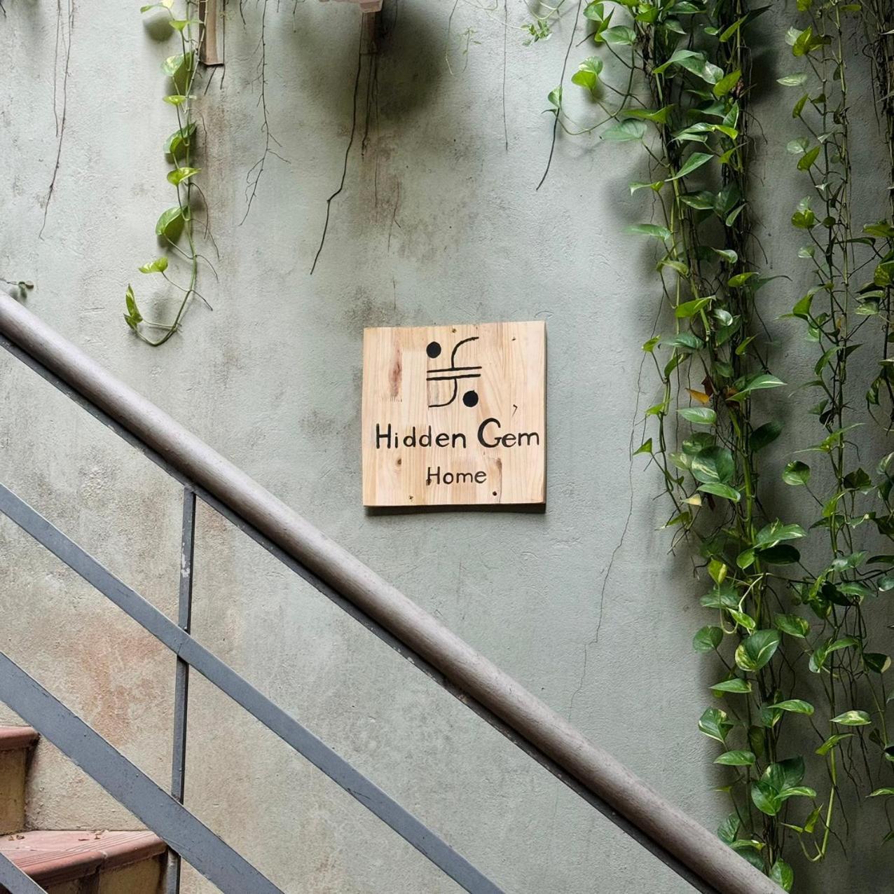Hidden Gem Homestay 2 Hanoi Luaran gambar